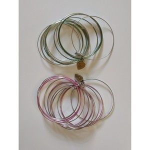 Jessica Simpsons Bangle Bracelets